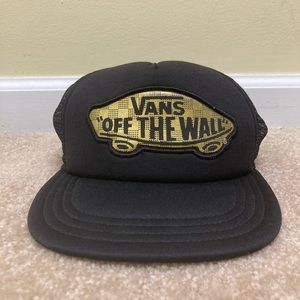 Vans Off The Wall SnapBack Hat Black & Gold